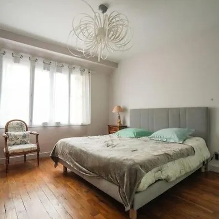 Charming Retreat At Circuit شقة